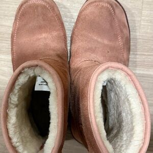 L.L. Bean Kids' Suede Boots - soft cayenne size 3